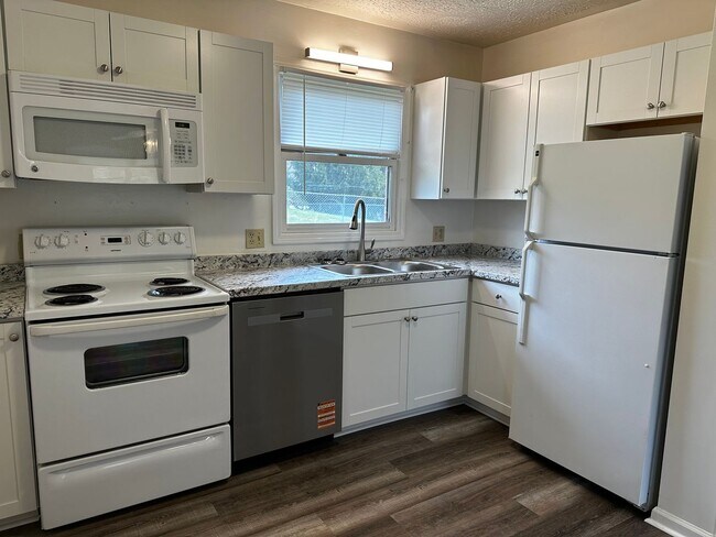 Foto del edificio - Newly Remodeled Duplex in Blacksburg