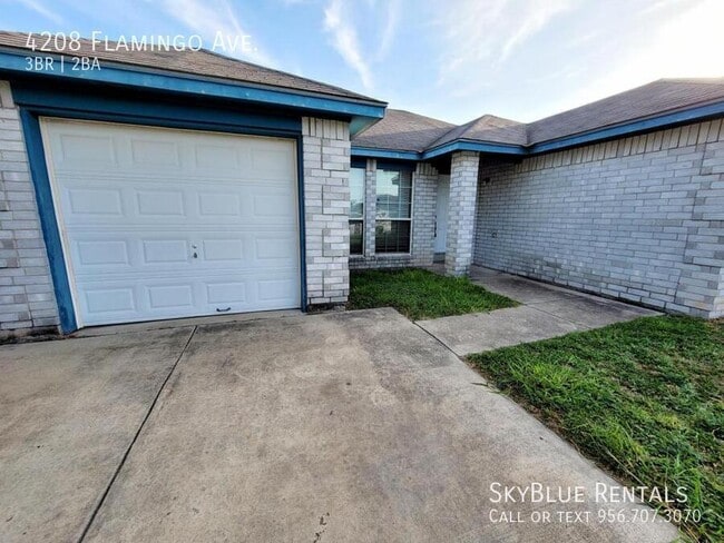 Building Photo - 4208 Flamingo Ave