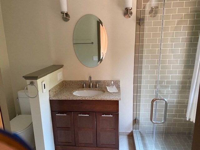 Bath 1 - 131 Tomales St