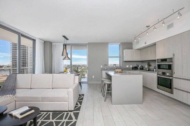 Foto del edificio - 4010 S Ocean Dr