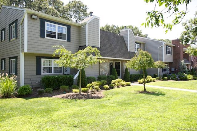 Foto principal - 349 Lake Pointe Ct