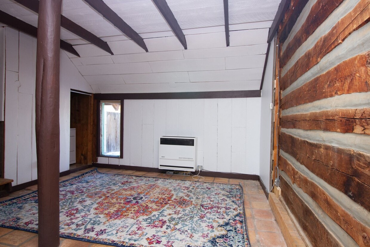 Primary Photo - Alma Studios