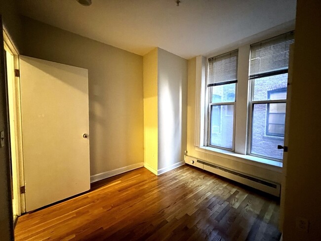 Foto del edificio - 483 Beacon St