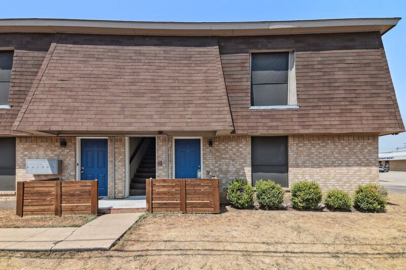 Primary Photo - 3536 Marquita Dr