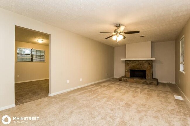 Foto del edificio - 5845 S Quail Dr, Douglasville, GA 30135