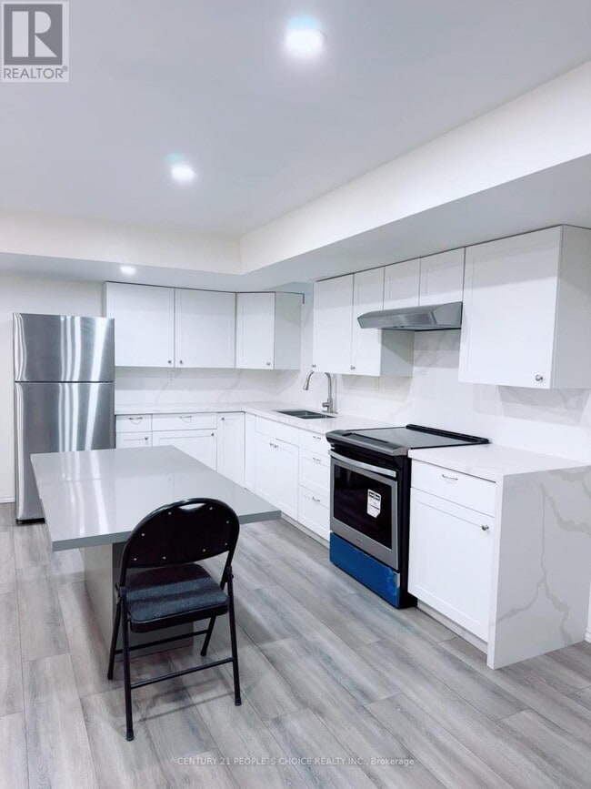 Building Photo - 118 Blackwell Cres