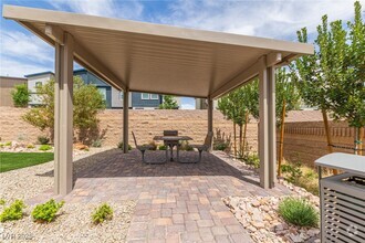 Building Photo - 10212 Starlit Cyn Ct