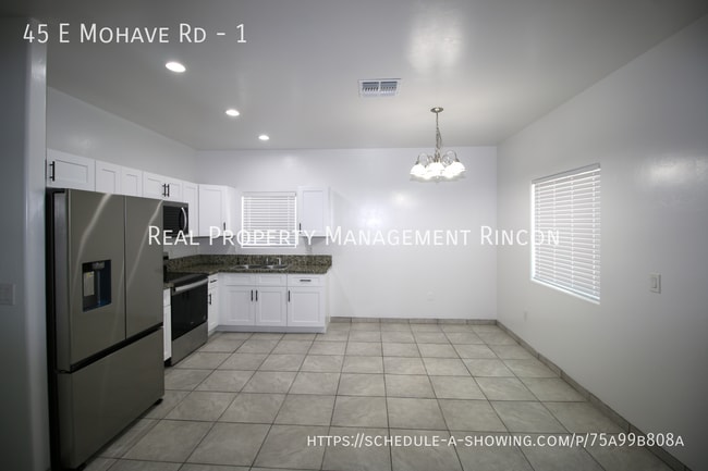 Building Photo - 45 E Mohave Rd