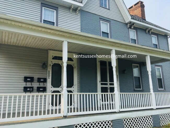 Building Photo - 502 NW Front St