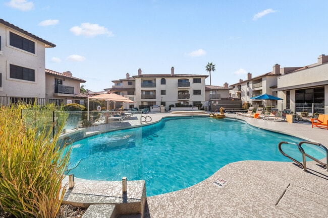 Chazal Scottsdale apartments — community photo - Chazal Scottsdale