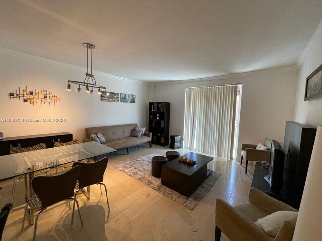 Foto del edificio - 7275 SW 89th St