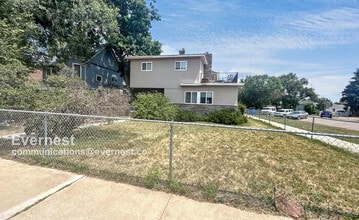Building Photo - 3 S Weber St