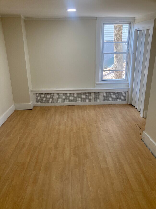 Bedroom 3 - 1700 Roselynn St