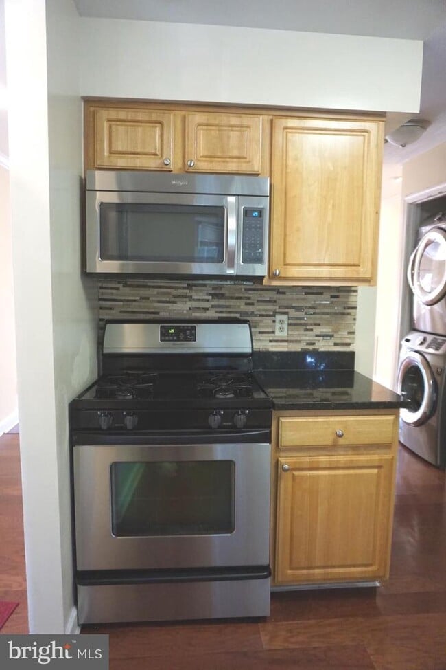 Building Photo - 4009 Chesterwood Dr