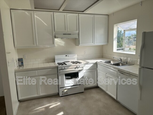 Foto del edificio - 725 Pidgeon St