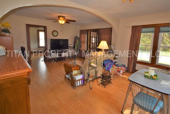 Foto del edificio - 2 Bedroom Single Family Home