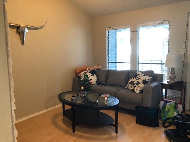 Foto del edificio - Apple Tree Condominiums N/M Unit 4