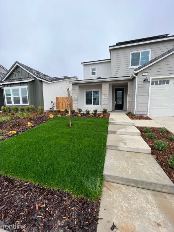 Foto principal - 5 br, 3 bath House - 735 Fir St