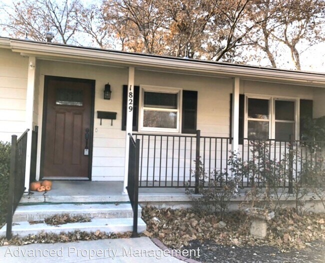 Building Photo - 3 br, 3 bath House - 1829 Virginia Drive