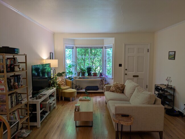 Foto del edificio - 636 NE 30th Ave