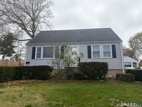 Building Photo - 123 Longview Ave