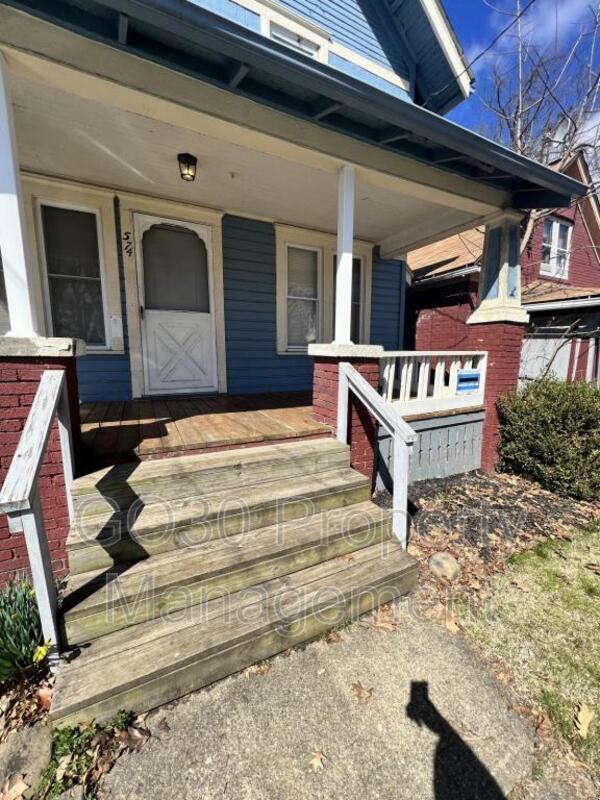 574 Kling St, Akron, OH 44311 House for Rent in Akron, OH