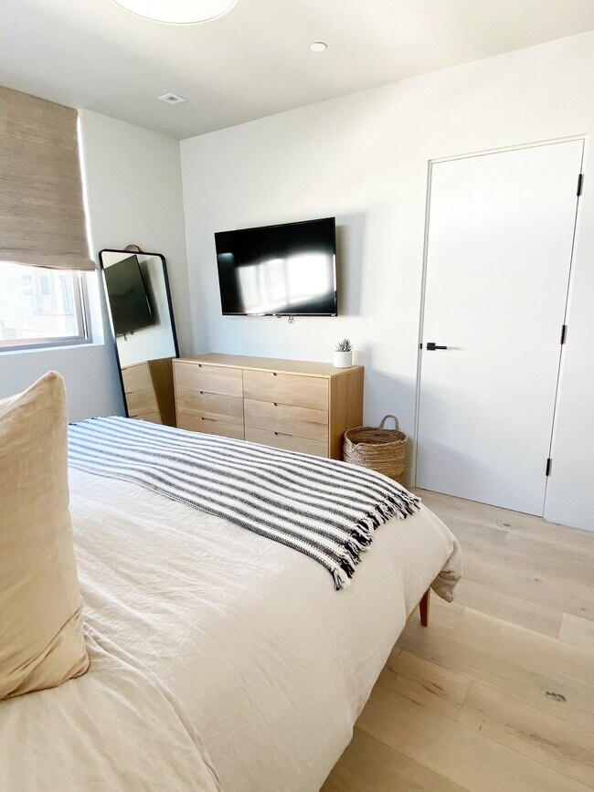 Foto del edificio - 2312 The Strand