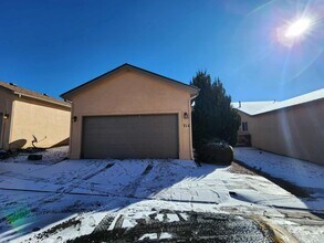 Building Photo - 710 Cima Vista Point