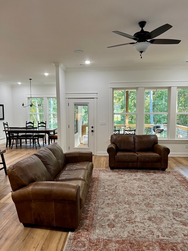 27 Duxford Cir, Bella Vista, AR 72714 House Rental in Bella Vista, AR