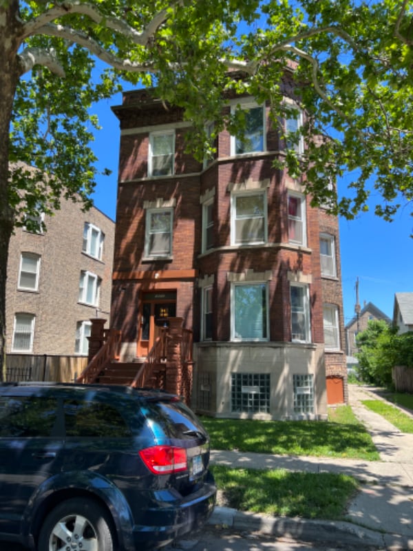 Building Photo - 5625 S Princeton Ave