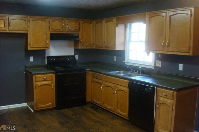 Foto del edificio - 130 Fawn Cir