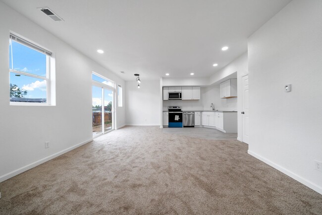 Building Photo - 50% OFF FIRST MONTH!!! - Brand new Townhome