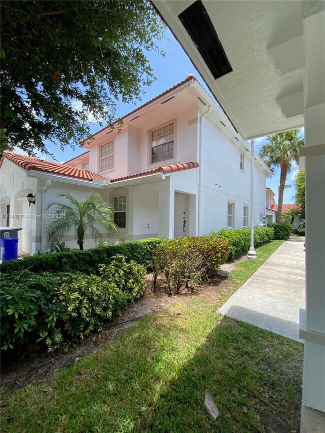 Foto del edificio - 22159 Majestic Woods Way