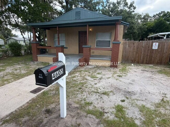 Building Photo - 4605 N 38th St