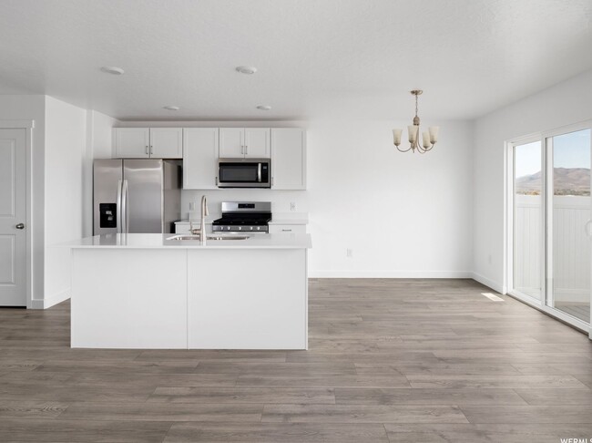 Building Photo - Brand-New Beautiful 3 Bedroom 2 Bathroom C...