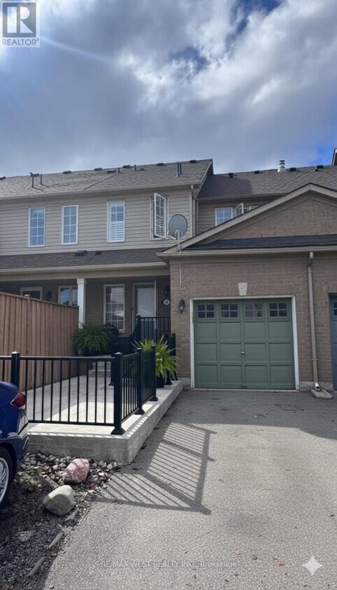 Photo principale - 66 Manley Ln