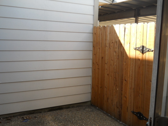 Building Photo - TOWNHOME IN SHREVEPORT