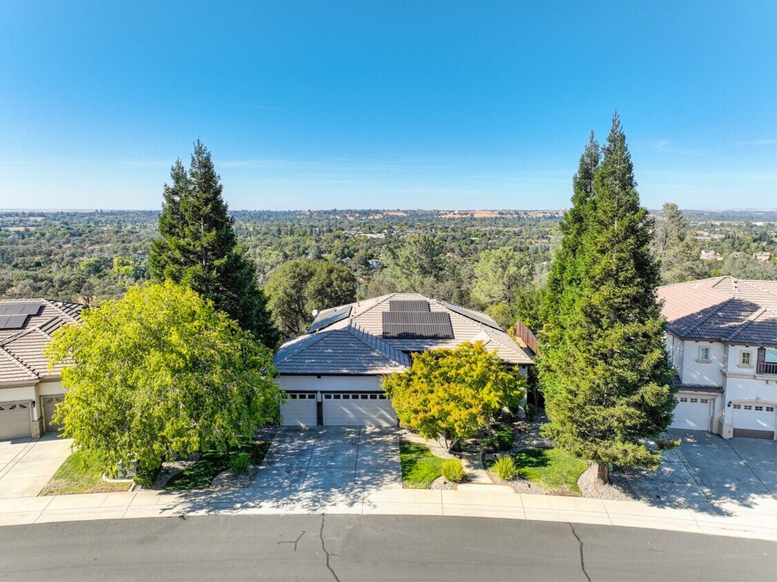 Primary Photo - Stunning Ridge Top Views in Rocklin! SOLAR...