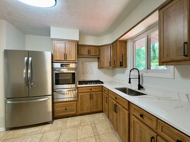 Foto del edificio - Charming 3BD/2BA Home in Randallstown, MD!