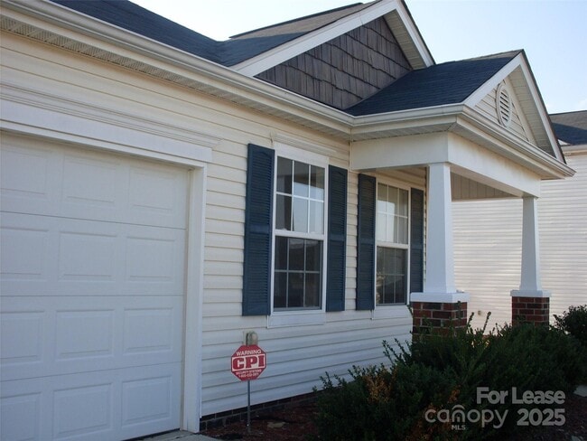Building Photo - 3003 Proverbs Ct