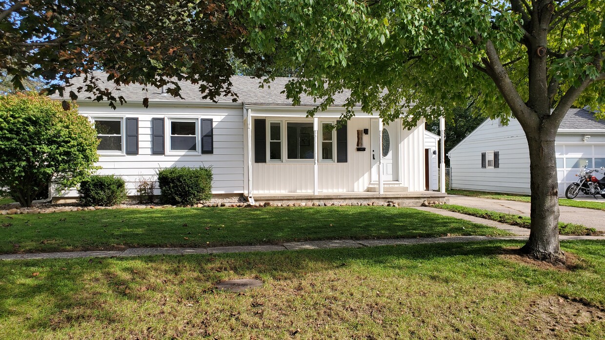 Foto principal - 605 S Williams St