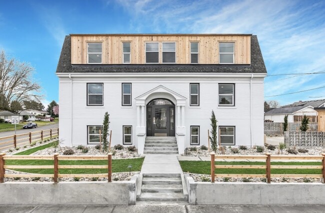 Foto del edificio - 1314 Maple St