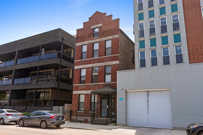 Building Photo - 2354 N Elston Ave