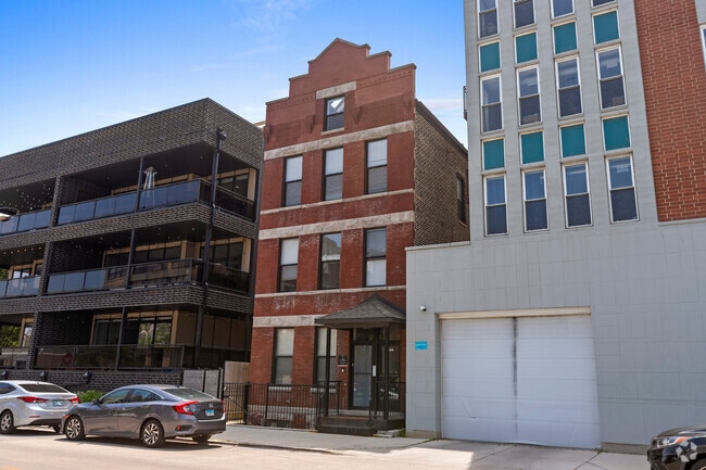 Building Photo - 2354 N Elston Ave