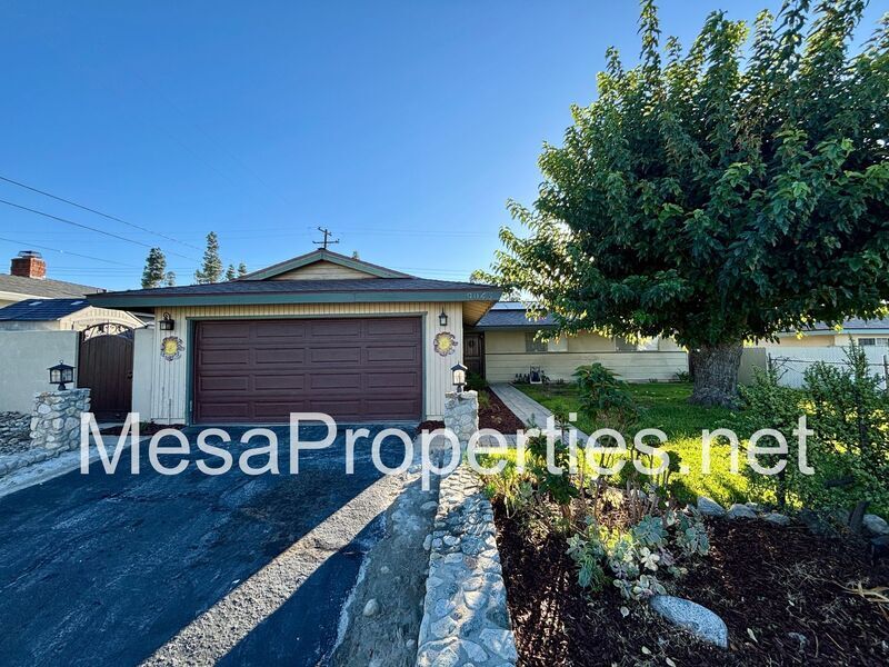 Foto principal - 9043 Geneva Ave