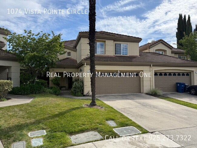 Foto del edificio - 1074 Vista Pointe Cir