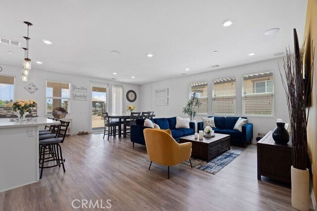 Building Photo - 35964 Michelle Ln