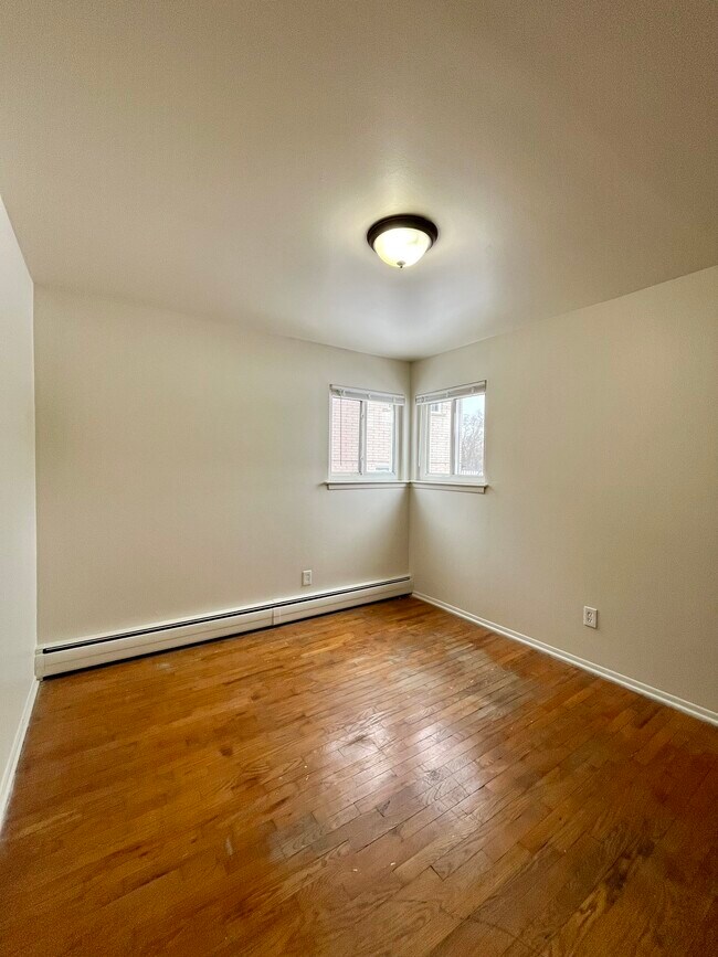 Foto del edificio - Harrison Street Apartments