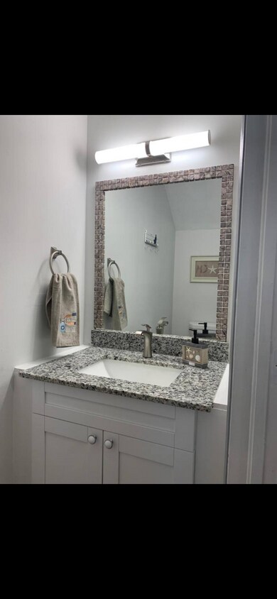 Foto principal - 13437 Heald Ln