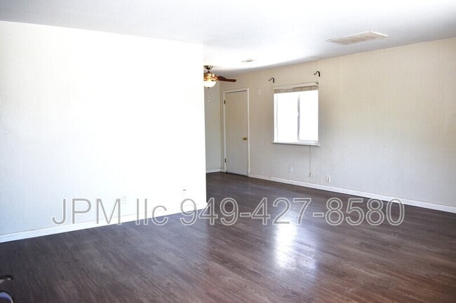 Building Photo - 440 K St